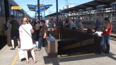 На Дніпропетровщині частково відновили рух приміського електротранспорту На Дніпропетровщині частково відновили рух приміського електротранспорту