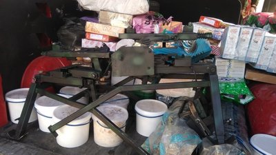 Волонтери Тернопільщини передають військовим позашляховик
