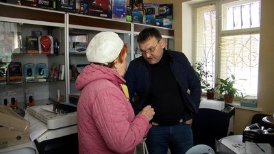 Житомирянка Марія Острогляд більше півстоліття працює листоношею Житомирянка Марія Острогляд більше півстоліття працює листоношею