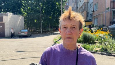 Віра — місцева жителька