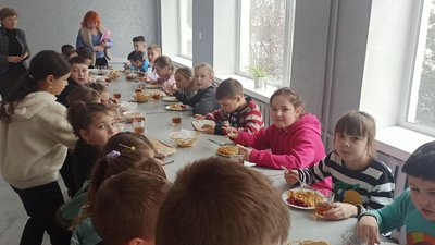 В одному з ліцеїв Тернопільщини оновили їдальню В одному з ліцеїв Тернопільщини оновили їдальню