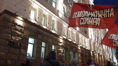 "Ні узурпації влади": у Харкові пікетували міськраду через регламент "Ні узурпації влади": у Харкові пікетували міськраду через регламент