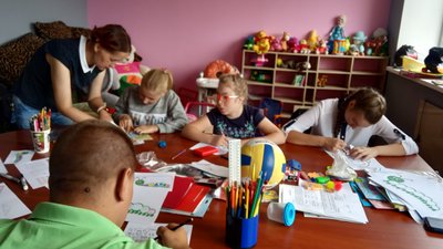 Попаснянський центр комплексної реабілітації для людей з інвалідністю "Лелека" евакуювався до Житомира Попаснянський центр комплексної реабілітації для людей з інвалідністю "Лелека" евакуювався до Житомира