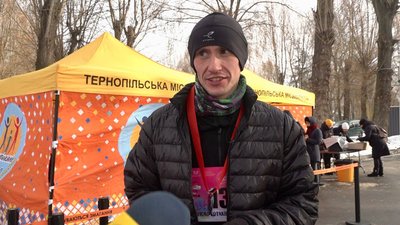 "Закохані у біг": у Тернополі організували благодійний забіг до Дня закоханих