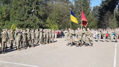 Коропецькі ліцеїсти складають клятву Коропецькі ліцеїсти складають клятву