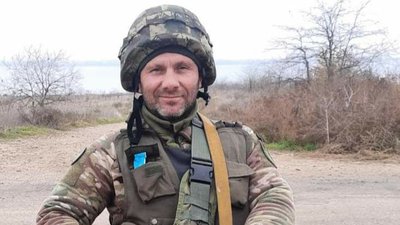 У Вільнянську попрощалися із військовослужбовцем Олексієм Безпальком У Вільнянську попрощалися із військовослужбовцем Олексієм Безпальком