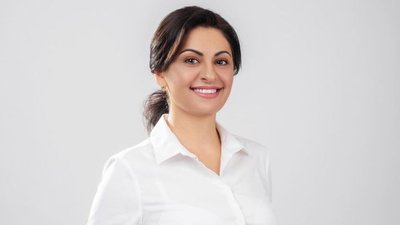 Еліна Нікітєнкова - офіційно зареєстрована кандидатка на посаду Херсонського міського голови