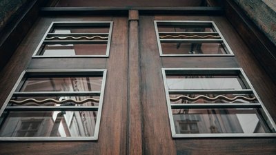 У центрі Львова відновили історичну браму У центрі Львова відновили історичну браму