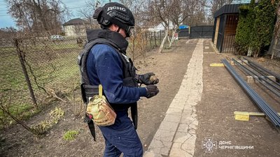 Гранату часів Другої світової війни знайшли на подвір'ї в Ніжинському районі