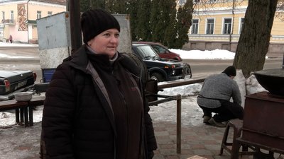 Годують людей шашликом та пловом: історія сім’ї Дегтярів, які переїхали з Луганщини на Новгород-Сіверщину