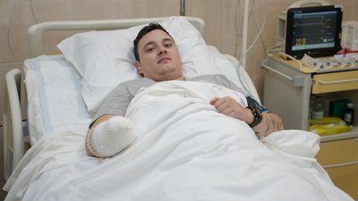 військовий, лікарня, Дніпропетровщина