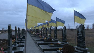 "Снайпер поцілив у спину": у Харкові прощаються з бійцем ЗСУ Алі Алхасли