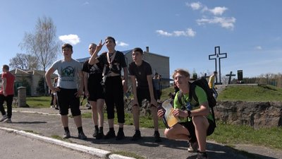 "Стежками героїв": на Волині відбулися обласні змагання з пішого мандрівництва "Стежками героїв": на Волині відбулися обласні змагання з пішого мандрівництва