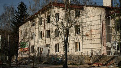 "Якби я не нахилив трішки голови, моєї голови не було б". Що розповідають очевидці про удари по Білопіллю "Якби я не нахилив трішки голови, моєї голови не було б". Що розповідають очевидці про удари по Білопіллю