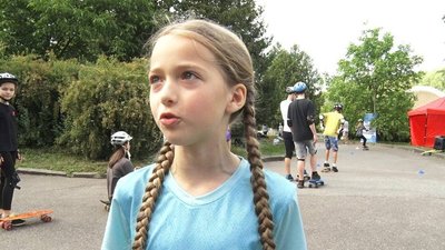 У Тернополі діти змагались у катанні на роликах та скейтбордах У Тернополі діти змагались у катанні на роликах та скейтбордах