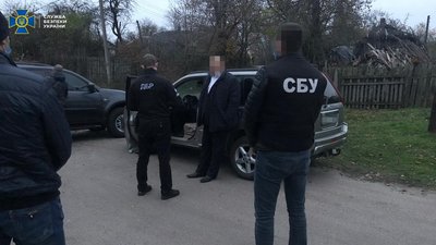 Грошей не вимагав: міський голова Остра про своє затримання на хабарі