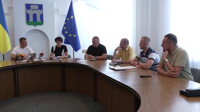 Встановлюватиме причину смороду: у Рівному створили робочу групу Встановлюватиме причину смороду: у Рівному створили робочу групу