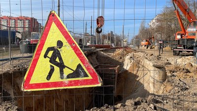 Провалля на дорогах Миколаєва: причини, наслідки та способи запобігання Провалля на дорогах Миколаєва: причини, наслідки та способи запобігання