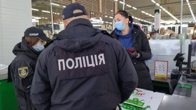 У Вознесенську, що на Миколаївщині, відбулися перевірки на дотримання протиепідемічних вимог У Вознесенську, що на Миколаївщині, відбулися перевірки на дотримання протиепідемічних вимог