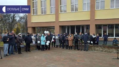 У Сумах відкрили сквер імені Олександра Ємця У Сумах відкрили сквер імені Олександра Ємця
