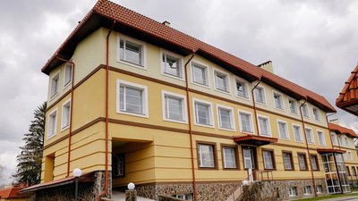 У Нижній Апші на Закарпатті завершили будівництво туберкульозної лікарні