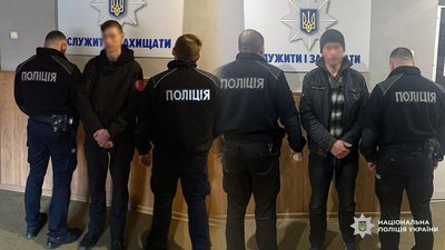 Побили ветерана ЗСУ на Чернігівщині: поліцейські затримали двох підозрюваних