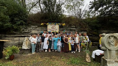 40 пленер скульпторів у Буші на Вінниччині