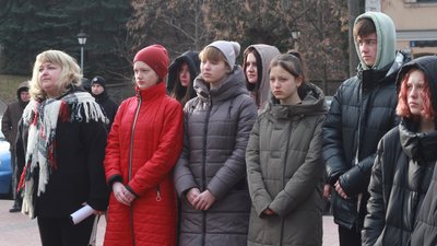 У Черкасах вшанували пам'ять Героїв Небесної Сотні У Черкасах вшанували пам'ять Героїв Небесної Сотні