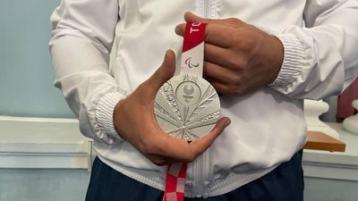 Черкаських параолімпійців нагородили призами Черкаських параолімпійців нагородили призами