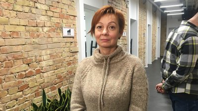 "Одягнули протигаз та увімкнули електричний струм": історії жінок-полонених на окупованому Донбасі "Одягнули протигаз та увімкнули електричний струм": історії жінок-полонених на окупованому Донбасі