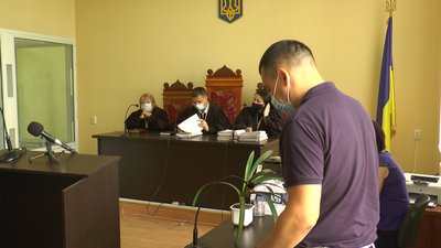 Справа Астанова: адвокати просять відпустити обвинуваченого у вбивстві під нічний арешт Справа Астанова: адвокати просять відпустити обвинуваченого у вбивстві під нічний арешт