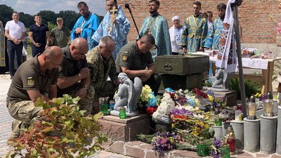 На Тернопільщині відбулася проща для родин загиблих військовослужбовців На Тернопільщині відбулася проща для родин загиблих військовослужбовців