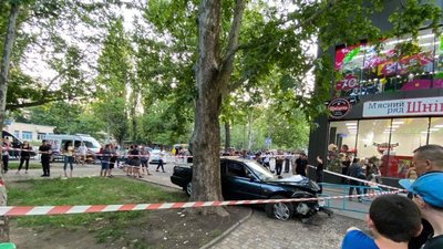 Двоє людей травмувались Одеса Двоє людей травмувались Одеса