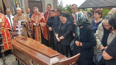 У громаді на Тернопільщині попрощалися з загиблим бійцем Ярославом Мудрим У громаді на Тернопільщині попрощалися з загиблим бійцем Ярославом Мудрим