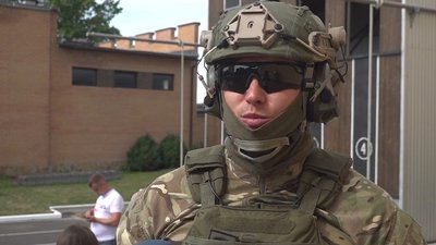 Вперше в Україні тернопільські спецпризначенці КОРДу змагалися з рятувальниками Вперше в Україні тернопільські спецпризначенці КОРДу змагалися з рятувальниками