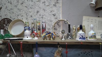 Житомирянка Ганна Івченко зібрала понад 100 різних музичних інструментів Житомирянка Ганна Івченко зібрала понад 100 різних музичних інструментів