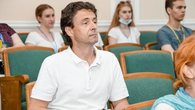 Заступник Кам'янець-Подільського міського голови Дмитро Назаренко Заступник Кам'янець-Подільського міського голови Дмитро Назаренко