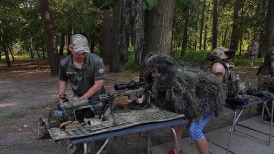 У Черкасах відбулася виставка техніки та обладнання 156 батальйону ТрО Черкаси