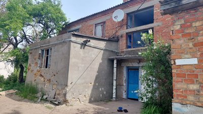 Жителі селище поблизу Миколаєва потерпають від обстрілів російськими військами Жителі селище поблизу Миколаєва потерпають від обстрілів російськими військами