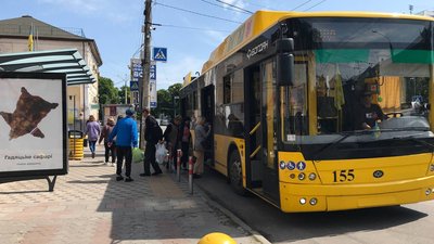 У Полтаві розірвали договір з приватними перевізниками, однак підвищувати тариф все одно планують