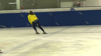 "Хочу побити рекорд України": 19-річна ковзанярка з Харкова готується до Зимової Олімпіади "Хочу побити рекорд України": 19-річна ковзанярка з Харкова готується до Зимової Олімпіади