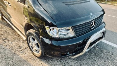 На Івано-Франківщині мікроавтобус наїхав на 14-річну дівчинку. Її госпіталізували На Івано-Франківщині мікроавтобус наїхав на 14-річну дівчинку. Її госпіталізували