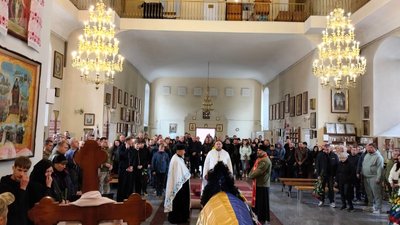 У Полтаві 30 вересня попрощалися із захисником Романом Безотосним