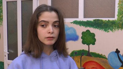 "Людина має робити добро". Як сестри-близнючки з Франківська збирають гроші для онкохворих діток "Людина має робити добро". Як сестри-близнючки з Франківська збирають гроші для онкохворих діток