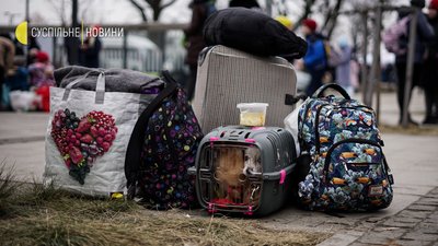 Як вокзал у Львові зустрічає переселенців. Фоторепортаж Як вокзал у Львові зустрічає переселенців. Фоторепортаж