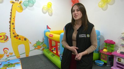 Житимуть сто людей. На Франківщині волонтери облаштували шелтер для переселенців