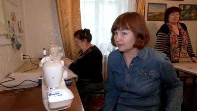 Волонтерка Лариса Ярошенко чернігівського відділення БО "Турбота про літніх в Україні" Волонтерка Лариса Ярошенко чернігівського відділення БО "Турбота про літніх в Україні"