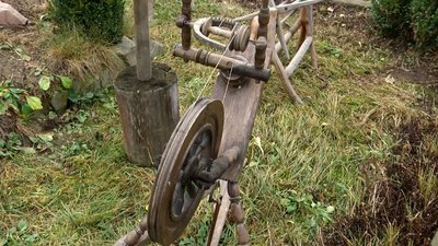 На Житомирщині відтворили українську хату початку 19 століття На Житомирщині відтворили українську хату початку 19 століття