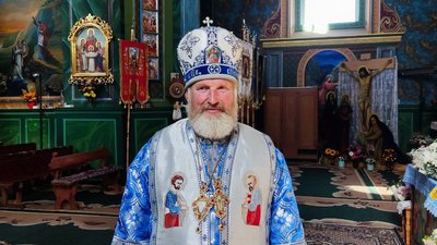 Священник Священник