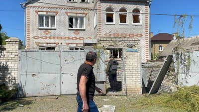 Наслідки авіаудару по Київському району Харкова 1 травня Наслідки авіаудару по Київському району Харкова 1 травня